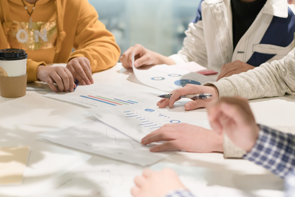 簡述戰(zhàn)略性薪酬管理的內(nèi)涵 簡述戰(zhàn)略性薪酬管理的內(nèi)涵