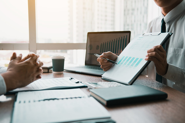 「企業(yè)管理咨詢」如何通過(guò)企業(yè)管理實(shí)現(xiàn)企業(yè)目標(biāo)？