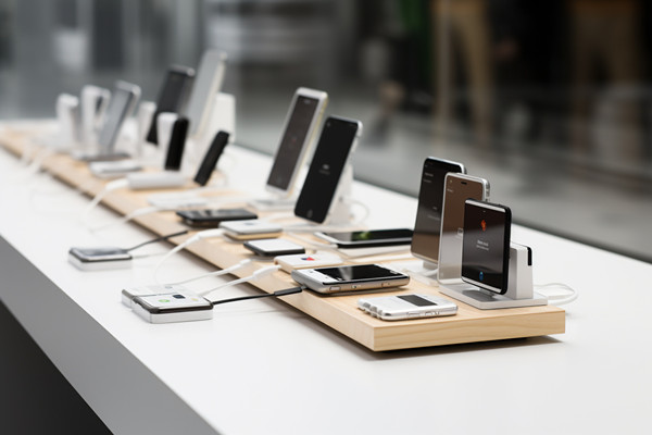 產(chǎn)品定位與定價(jià):制定合適的產(chǎn)品策略 產(chǎn)品定位與定價(jià):制定合適的產(chǎn)品策略