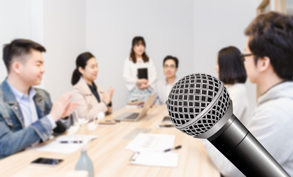 培訓與發(fā)展:提升員工素質(zhì)和企業(yè)競爭力的重要途徑 培訓與發(fā)展:提升員工素質(zhì)和企業(yè)競爭力的重要途徑