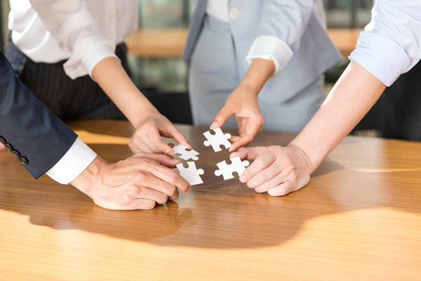 企業(yè)管理精細化運營，提升競爭力，實現(xiàn)行業(yè)領先