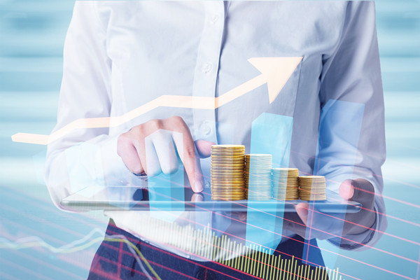 結(jié)合企業(yè)薪酬實踐談?wù)勅绾翁嵘髽I(yè)的薪酬競爭力？