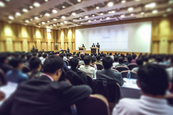 面對人才流失，企業(yè)應采取哪些策略留住關鍵員工？