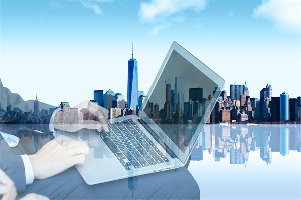 如何通過戰(zhàn)略管理提升企業(yè)的核心競爭力和市場份額？