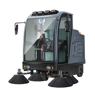 YZ-S13駕駛式掃地機(jī) 揚子大型電動掃地車