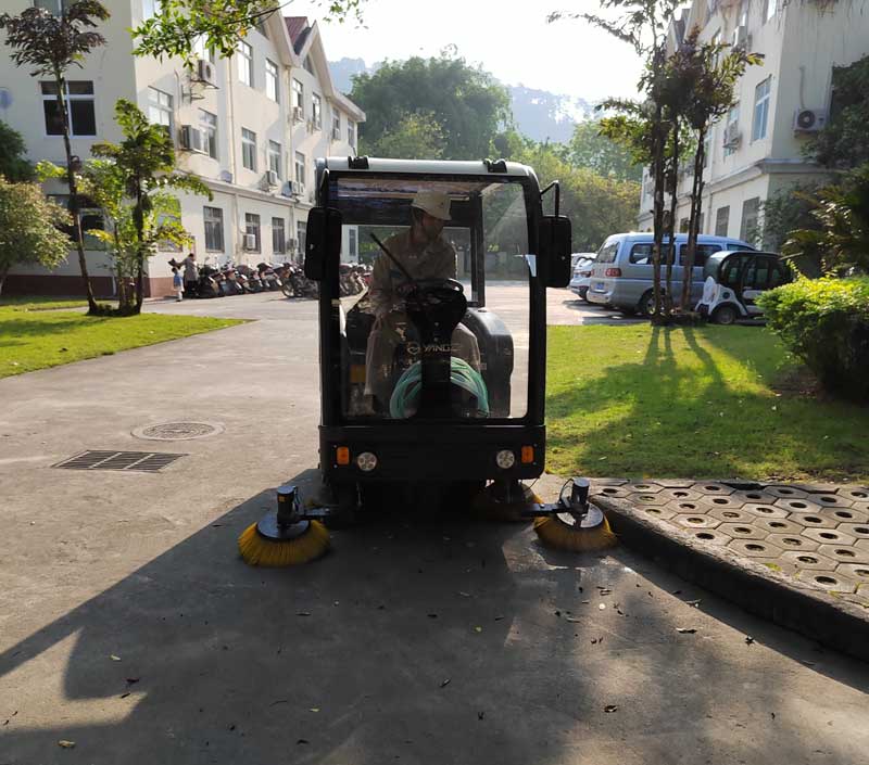 廣西河池市天峨縣龍灘電站購買揚(yáng)子S9及S13 廣西河池市天峨縣龍灘電站購買揚(yáng)子S9及S13