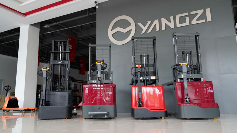 自動叉車的優點和缺點